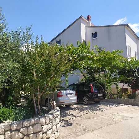 זאדאר Apartment & Rooms Poppy Rose מראה חיצוני תמונה