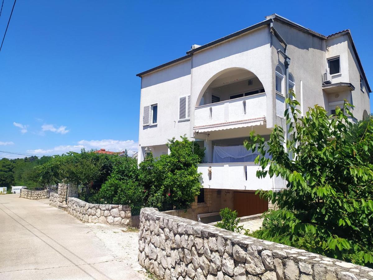 זאדאר Apartment & Rooms Poppy Rose מראה חיצוני תמונה