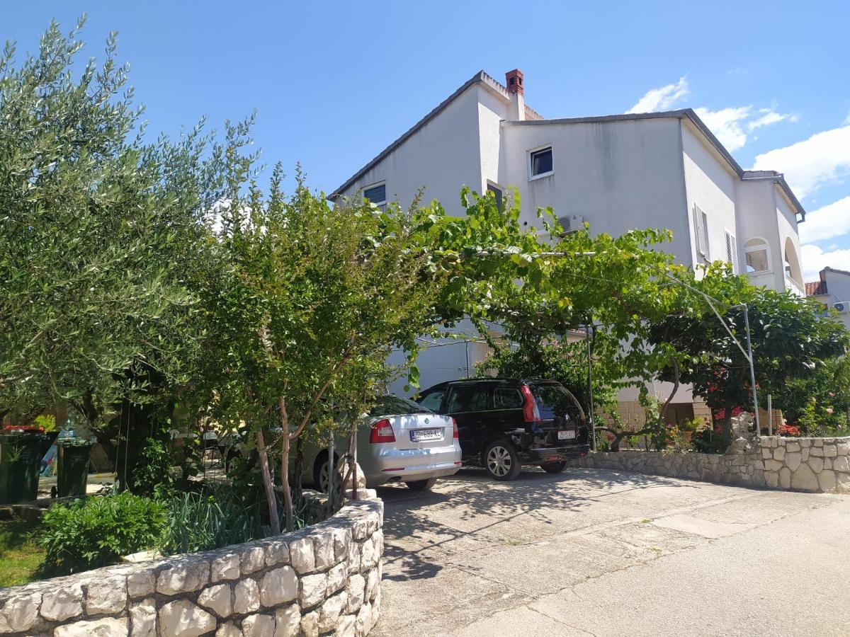 זאדאר Apartment & Rooms Poppy Rose מראה חיצוני תמונה