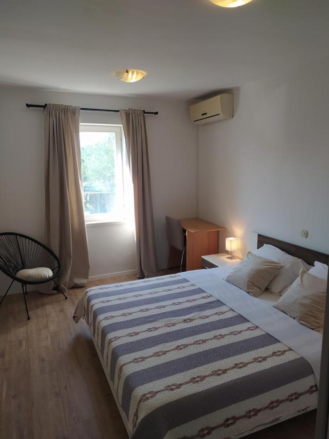 זאדאר Apartment & Rooms Poppy Rose מראה חיצוני תמונה